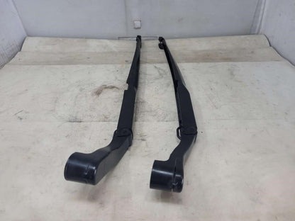 2018 SILVRDO15 WIPER ARMS, PAIR 609 - image 4