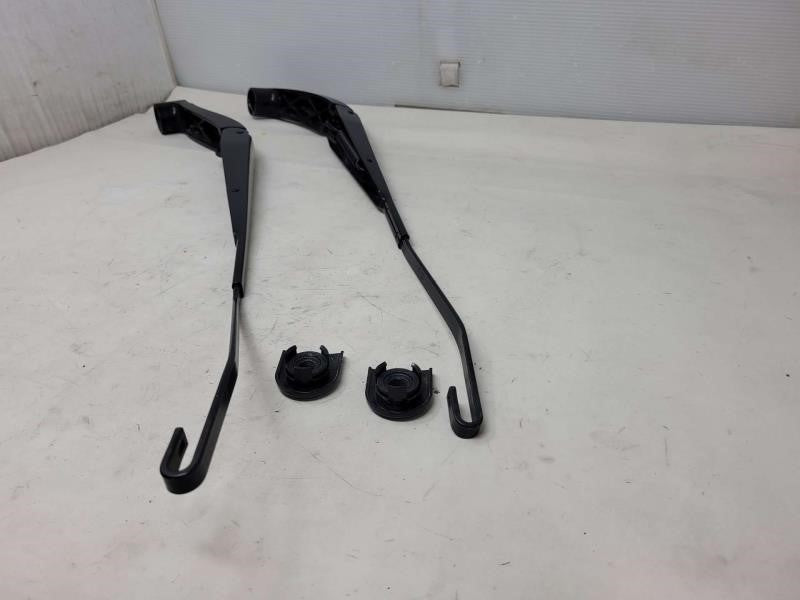 2020 SIERRA150 FRONT WINDSHIELD WIPER ARMS LH RH 611 - image 5