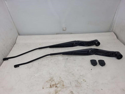 2020 SIERRA150 FRONT WINDSHIELD WIPERS WIPER ARMS 612 - image 4
