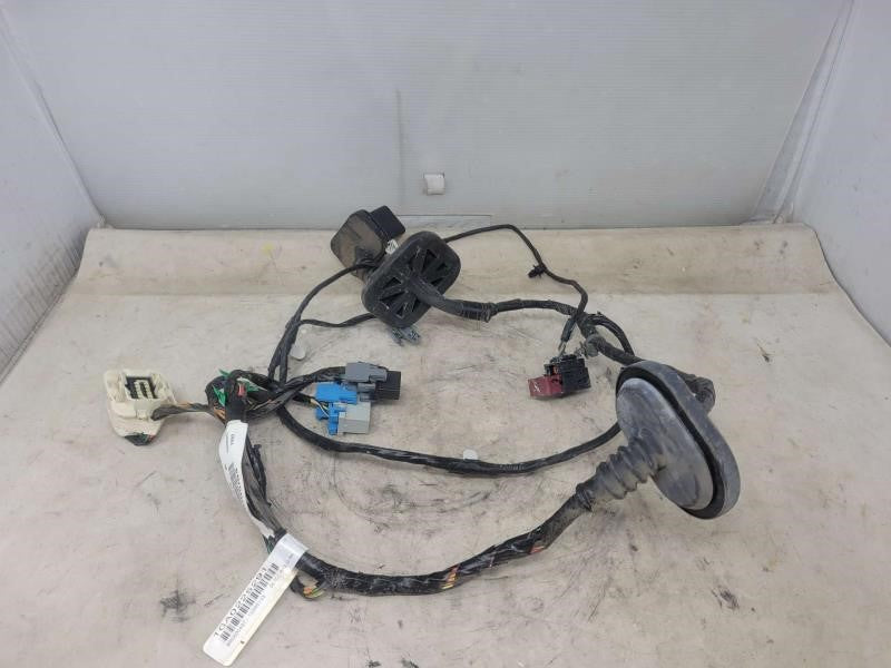 2005 CTS RH PASSENGER REAR DOOR WIRING WIRE H 615 - image 2