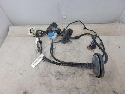 2005 CTS RH PASSENGER REAR DOOR WIRING WIRE H 615 - image 5