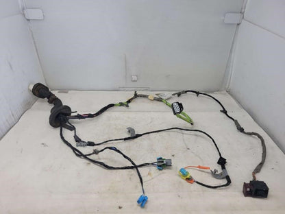 2008 ESCALADE RH PASSENGER REAR DOOR WIRING HARNES 621 - image 3