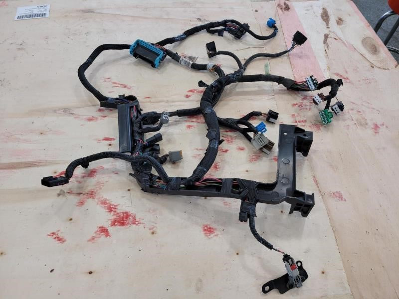 2013 YUKON LH FRONT SEAT HARNESS 8 WAY POWER W/ 638 - image 3