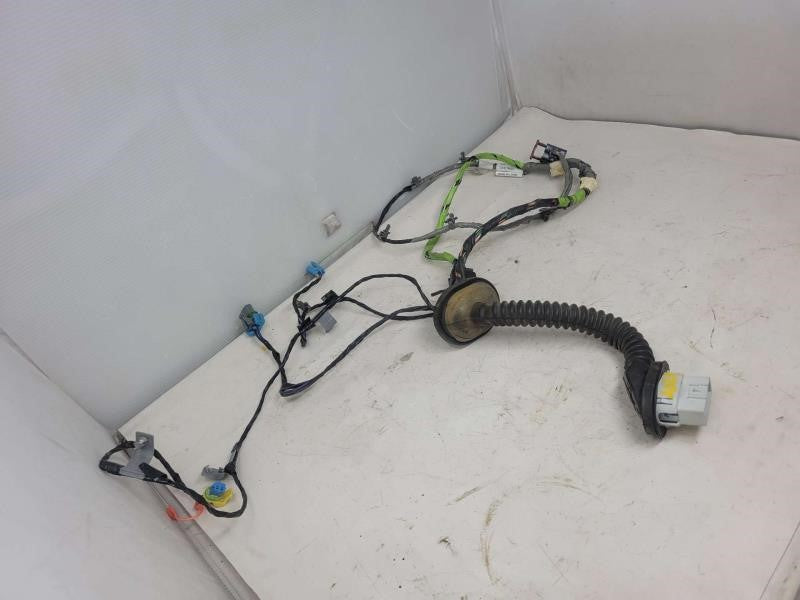2007 ESCALADE RH PASSENGER REAR DOOR WIRE WIRING H 703 - image 3