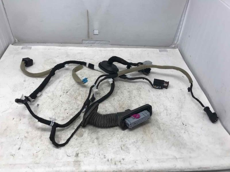 2017 CHEVSS LH FRONT DOOR HARNESS WIRING 9228414 707 - image 2