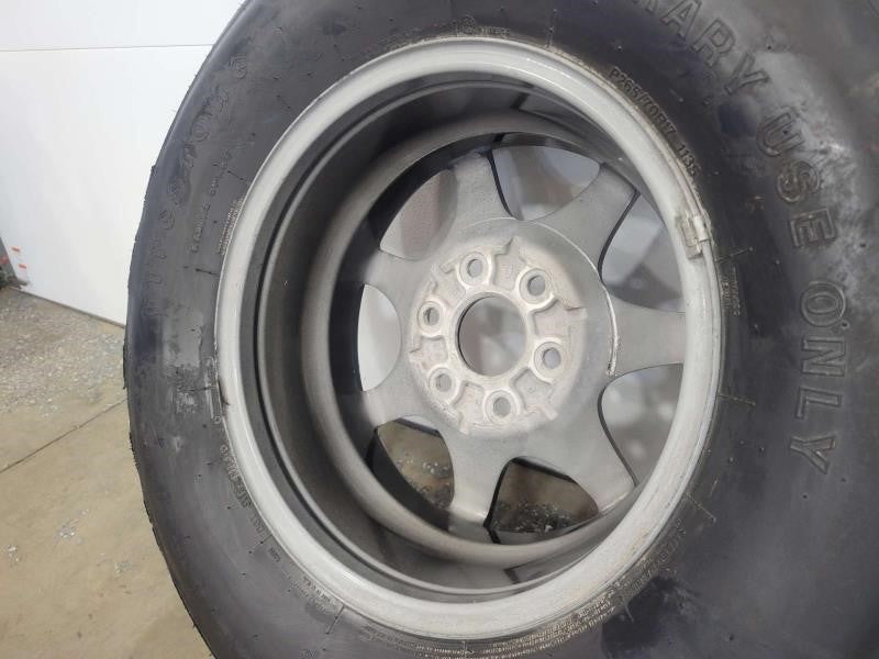 2019 ESCALAESV 17'x7 ALUMINUM SPARE WHEEL & TIRE S2 738 - image 7