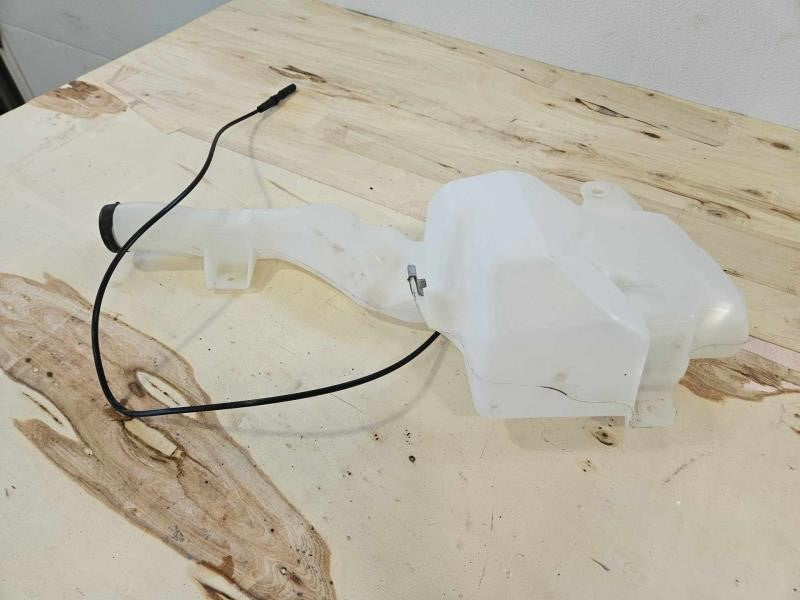 2018 SILVRDO15 WINDSHIELD WASHER FLUID BOTTLE & PUM 760 - image 5