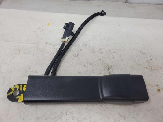 2010 YUKONXL15 RH PASSENGER REAR SEAT BELT BUCKLE B 786 - image 1