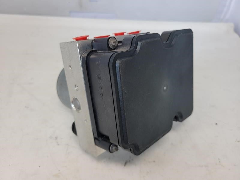 2018 CAMARO 6.2L SS ABS PUMP & MODULE 9K MILES 7 - image 7