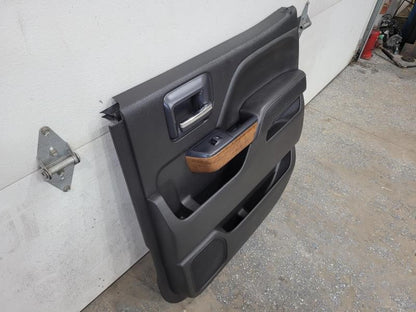 2017 SILVRDO15 RH PASSENGER REAR DOOR TRIM PANEL, B 802 - image 3