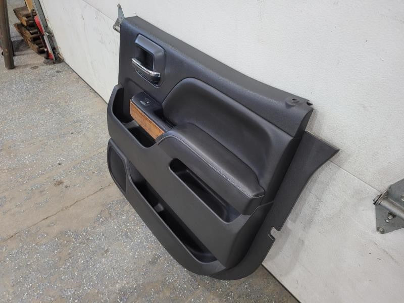 2017 SILVRDO15 RH PASSENGER REAR DOOR TRIM PANEL, B 802 - image 4