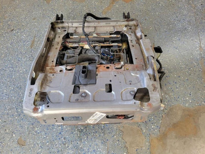 2009 YUKON LH DRIVER FRONT SEAT TRACK MOTORS AN 840 - image 4