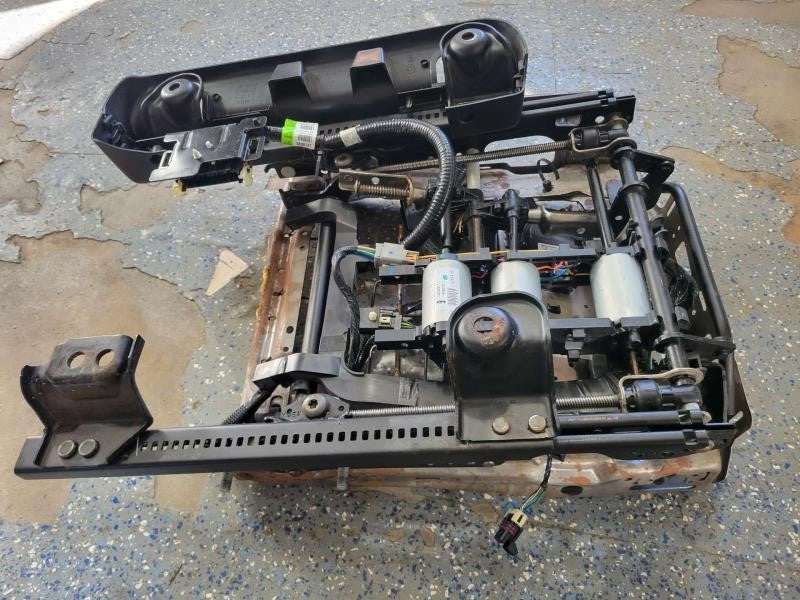 2009 YUKON RH PASSENGER FRONT SEAT TRACK MOTORS 841 - image 6