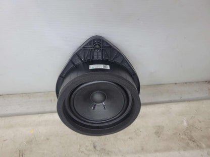 2020 SIERRA150 84584302 REAR DOOR BOSE SPEAKER 857 - image 2
