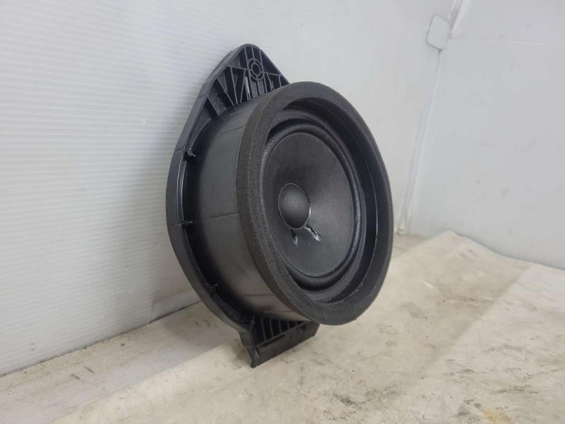 2020 SIERRA150 84584302 REAR DOOR BOSE SPEAKER 857 - image 3