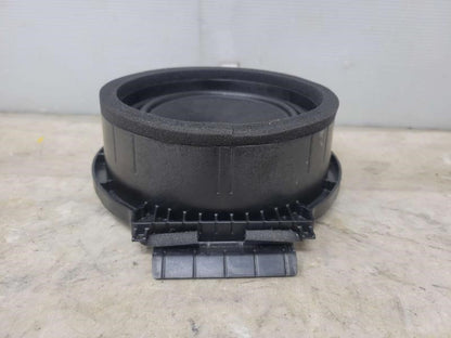 2020 SIERRA150 84584302 REAR DOOR BOSE SPEAKER 857 - image 5