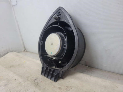 2020 SIERRA150 84584302 REAR DOOR BOSE SPEAKER 857 - image 8