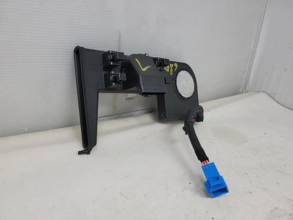 2014 ESCALAESV UPPER SEAT BACK BLOWER MOTOR, FITS L 893 - image 2