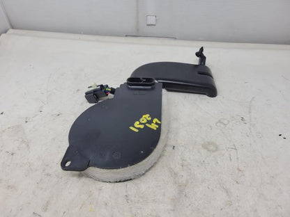 2009 YUKONXL15 UPPER SEATBACK BLOWER VENTILATION MO 908 - image 3