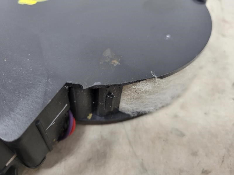 2009 YUKONXL15 UPPER SEATBACK BLOWER VENTILATION MO 908 - image 6