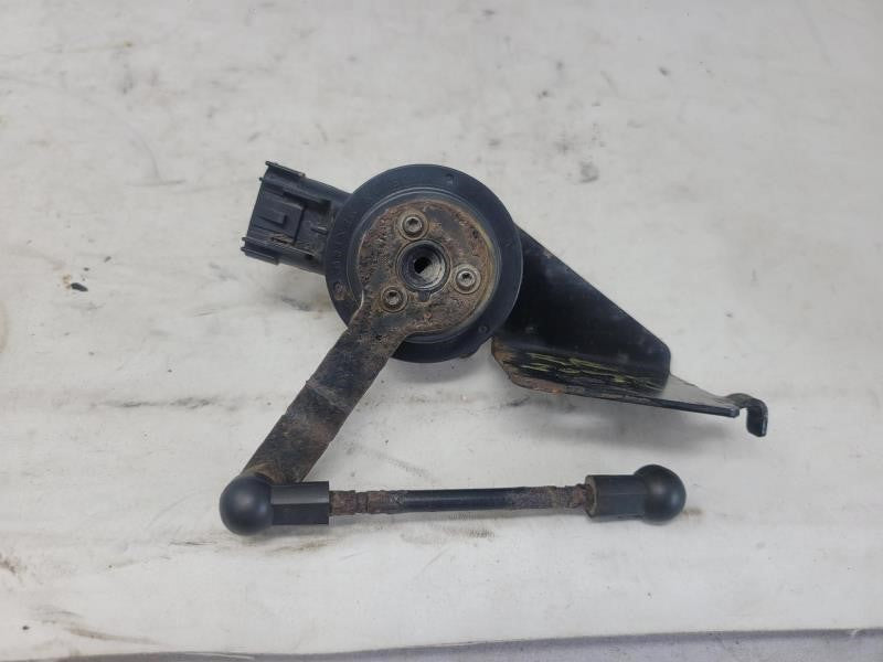 2017 ESCALADE PASSENGER REAR SUSPENSION RIDE HEIGH 927 - image 1