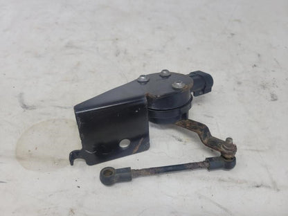 2017 ESCALADE PASSENGER REAR SUSPENSION RIDE HEIGH 927 - image 5