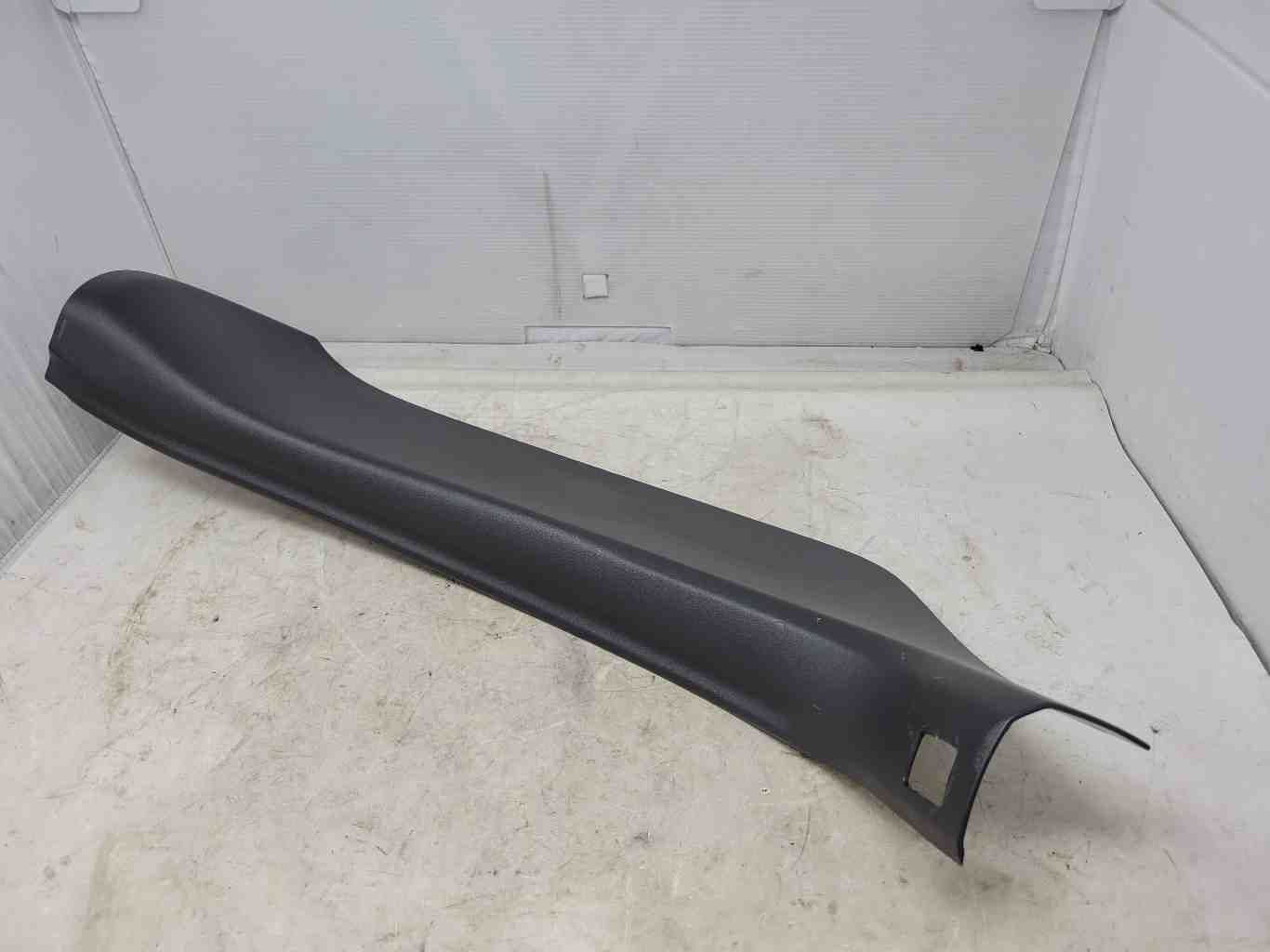 2011 CORVETTE LH & RH B PILLAR TRIM SEAT BELT COVE 939 - image 10
