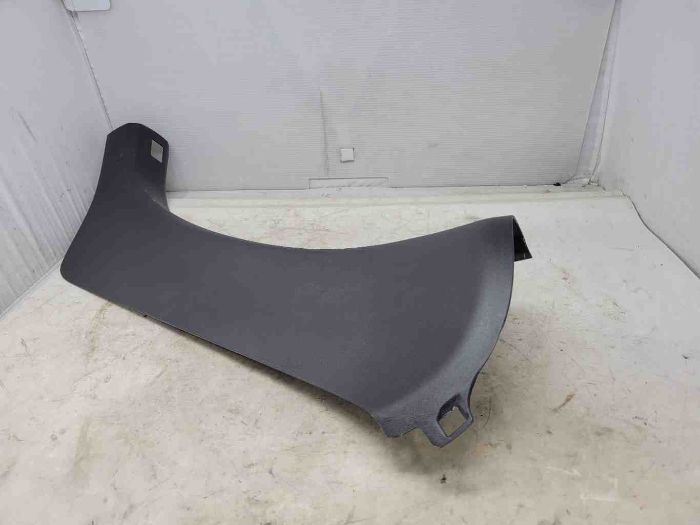 2011 CORVETTE LH & RH B PILLAR TRIM SEAT BELT COVE 939 - image 11