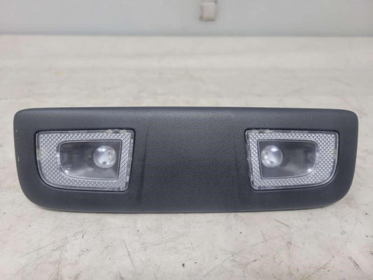 2020 SIERRA150 84281471 DOME LIGHT BLACK TRIM AT4 953 - image 1