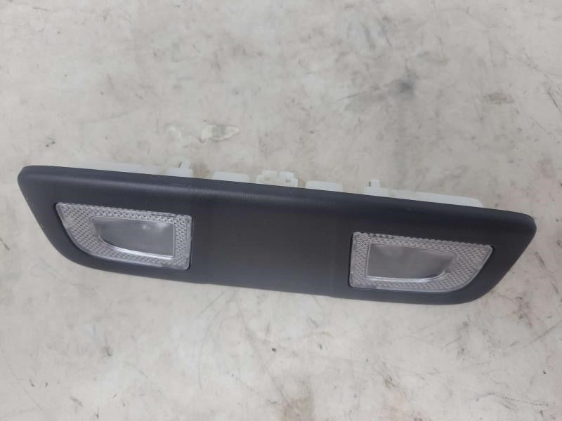 2020 SIERRA150 84281471 DOME LIGHT BLACK TRIM AT4 953 - image 5