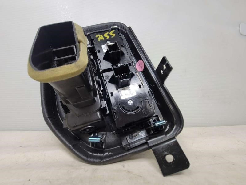2020 SIERRA150 AT4 LH DRIVER DASH VENT TRIM 4x4 HEA 957 - image 9